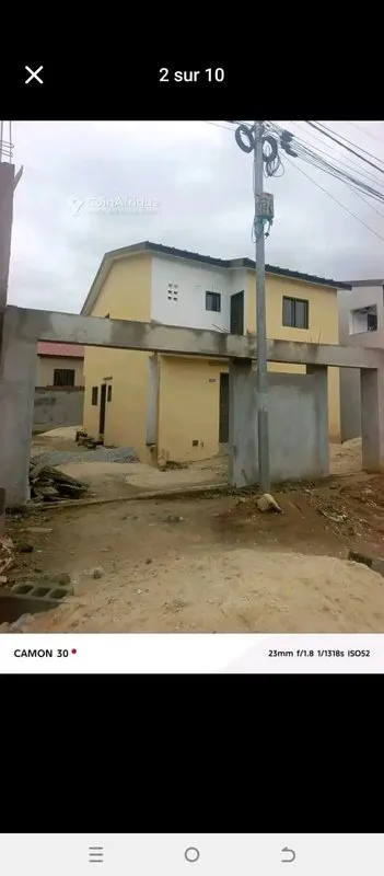 Villa duplex 4 pièces à l'état brut — Riviera Feh Kessé