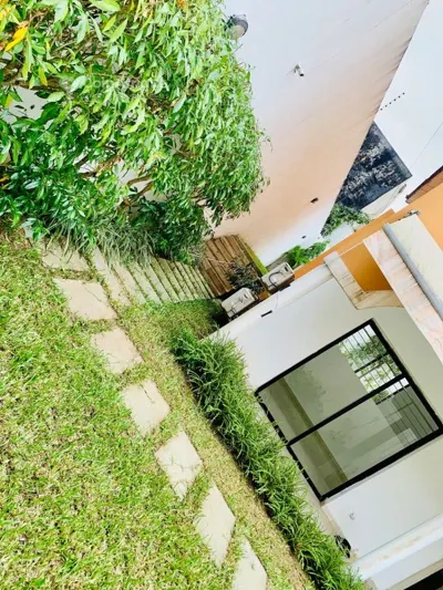 Villa duplex 6 pièces — Cocody Arcade 4 Angré