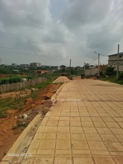 Terrain 511 m² avec ACD — Bingerville Akandjé