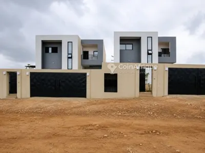 Villa duplex 5 pièces — Bingerville