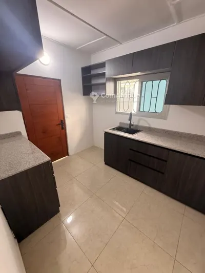 Villa duplex 4 pièces avec dépendance — Abatta Cité Oribat Don Mello 2