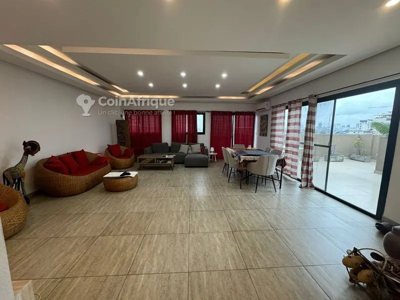 Appartement duplex 5 pièces haut standing — Marcory Résidentiel